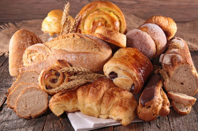 散歩のついでに近所のパン屋さんを開拓中